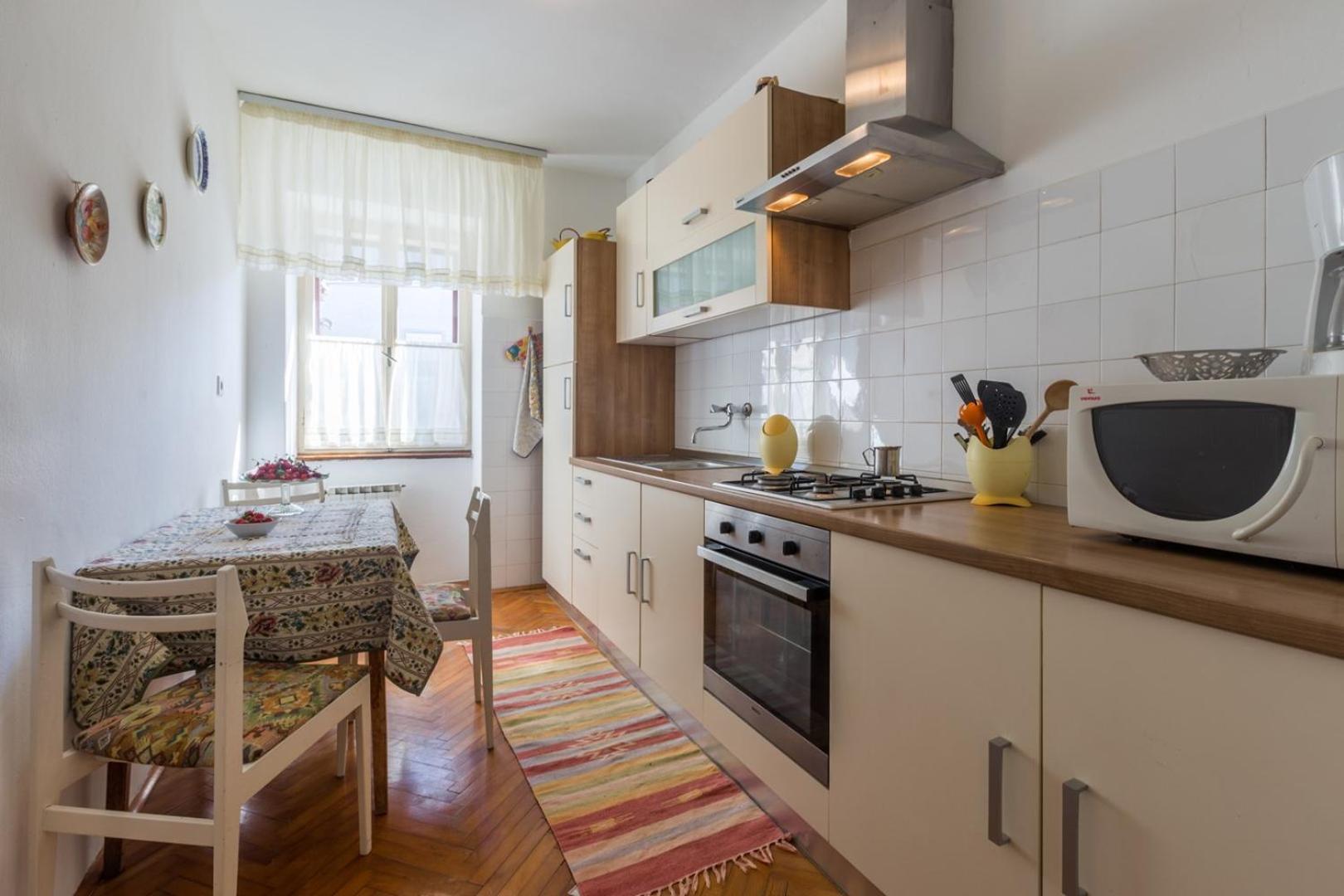 Anamarija Apartments Near The Beach And The Fantastic Adria Sea With Over 10 Small Islands Close By Funtana Exterior photo