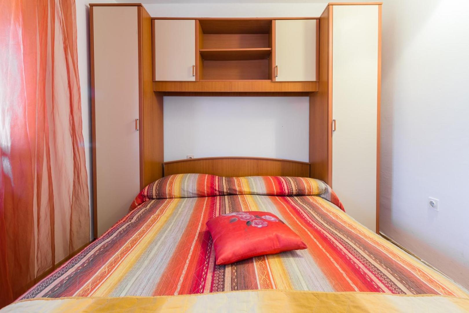 Anamarija Apartments Near The Beach And The Fantastic Adria Sea With Over 10 Small Islands Close By Funtana Exterior photo